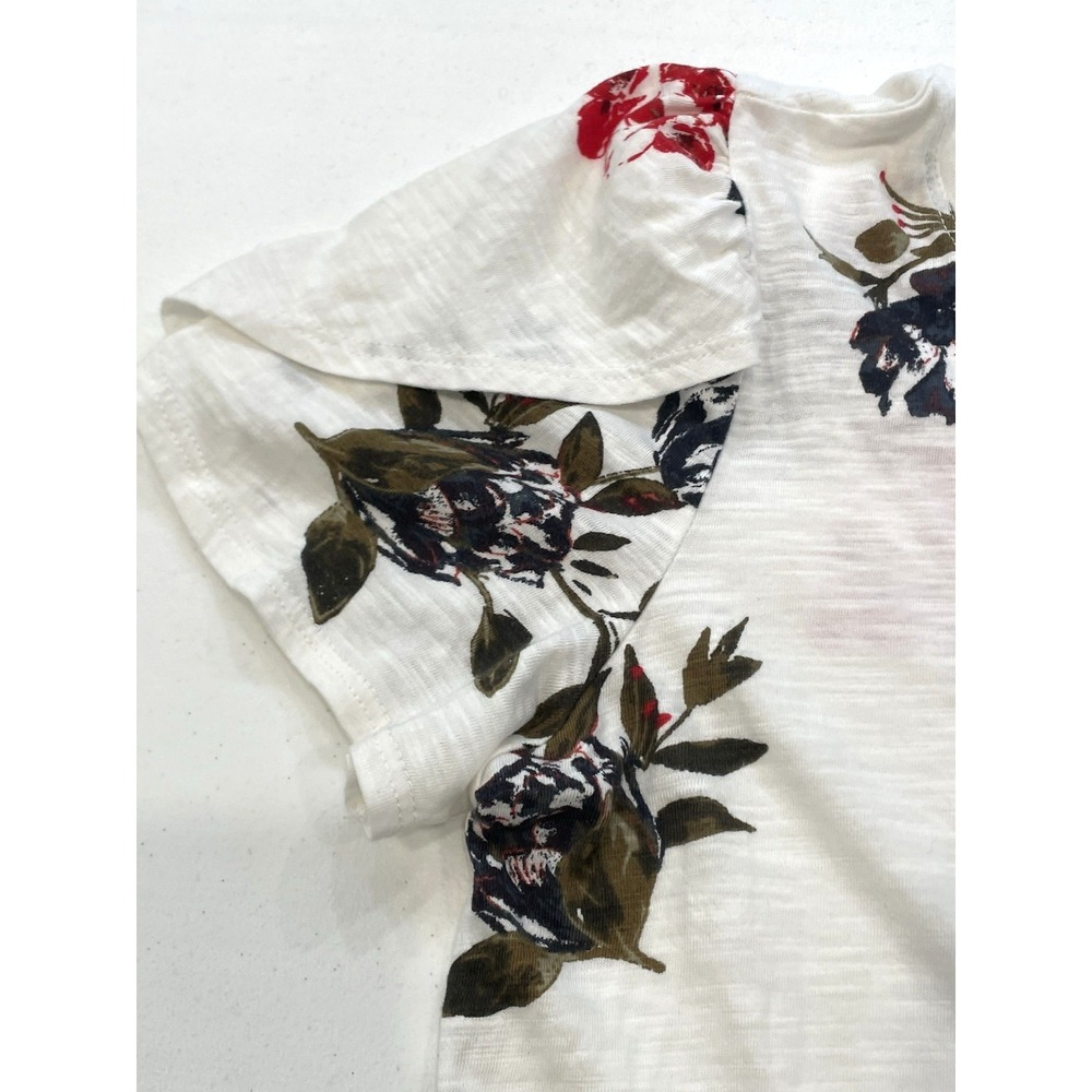 24/7 Maurices Top White Floral Roses‎ V Neck TShirt Small Modal Cotton Flowers - Picture 5 of 7